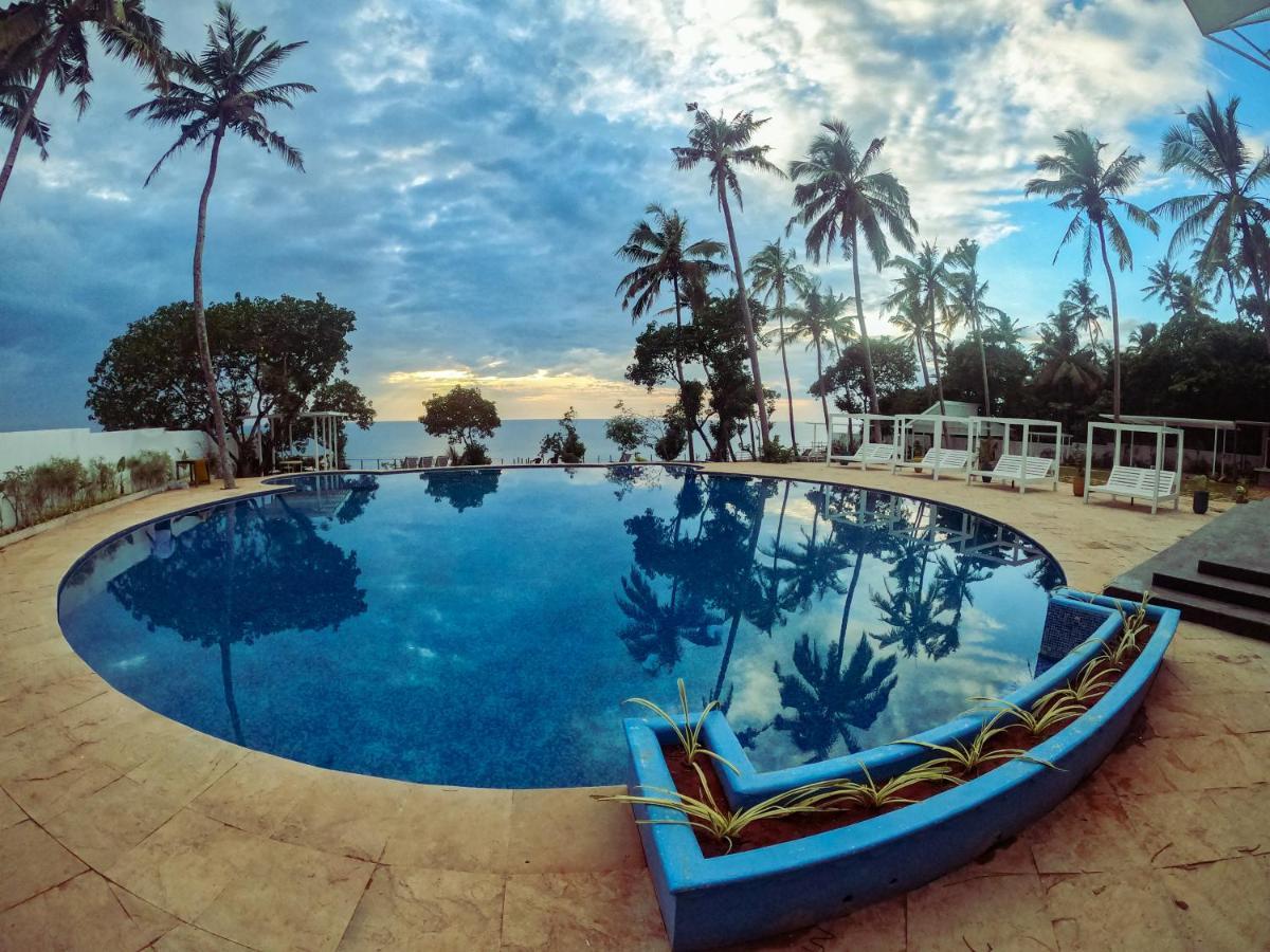 Elixir Cliff Beach Resort And Spa Varkala Eksteriør billede