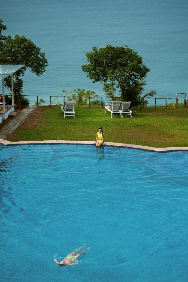 Elixir Cliff Beach Resort And Spa Varkala Eksteriør billede