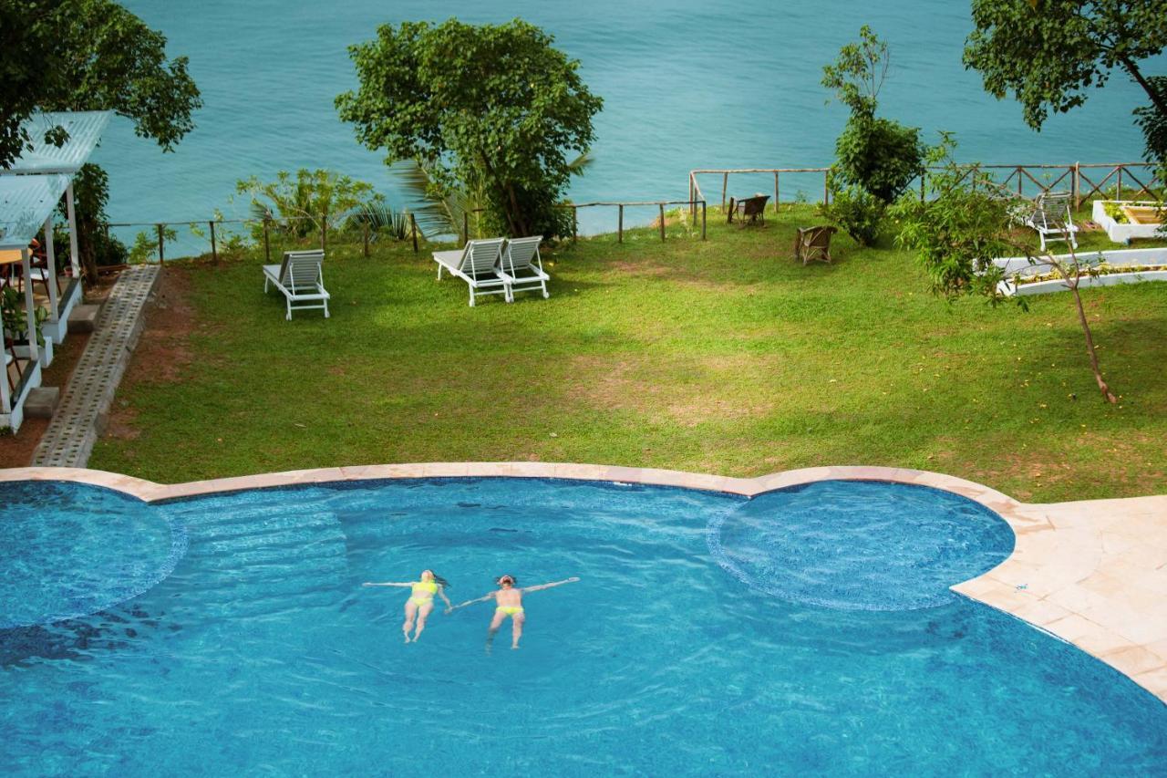 Elixir Cliff Beach Resort And Spa Varkala Eksteriør billede